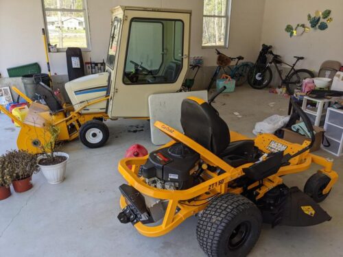 Cub Cadet Ultima ZT1 50 in. Fabricated Deck 23HP V-Twin Kawasaki FR Series Engine Dual Hydro Drive Gas Zero Turn Riding Lawn Mower photo review